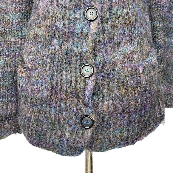 VTG Handmade Multicolored Wool Knit Collared Puffed Sleeve Cardigan Sweater. - Picture 6 of 8